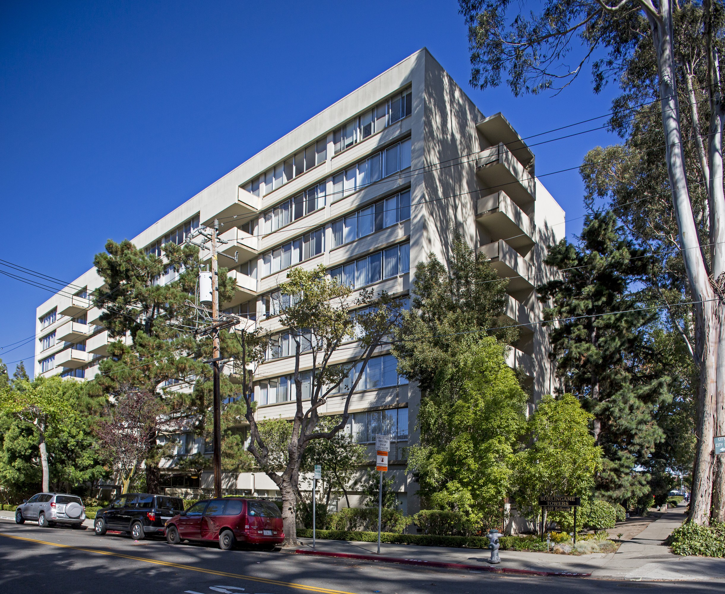 burlingametowersgalleryBurlingame_Panorama3 Burlingame Towers Apartments